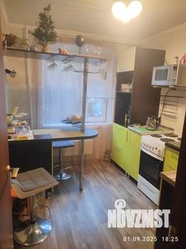 4-к квартира, вторичка, 80м2, 1/9 этаж