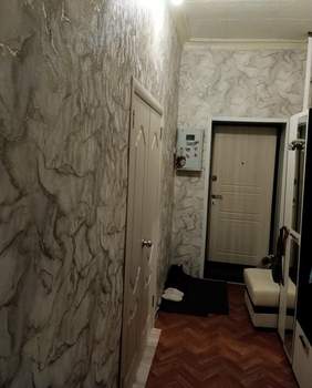 2-к квартира, вторичка, 57м2, 1/3 этаж