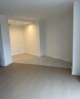 3-к квартира, вторичка, 100м2, 8/10 этаж