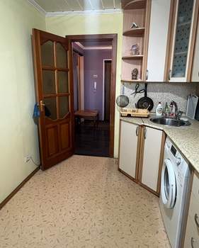 3-к квартира, вторичка, 72м2, 9/14 этаж