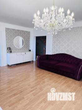 4-к квартира, вторичка, 134м2, 10/15 этаж