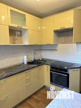 3-к квартира, вторичка, 66м2, 1/8 этаж