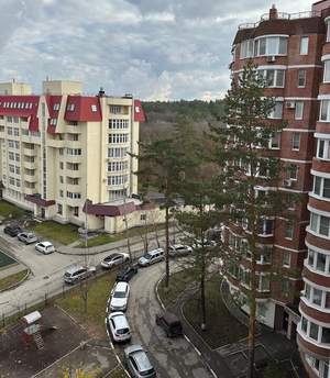 3-к квартира, вторичка, 100м2, 8/10 этаж