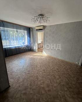 2-к квартира, вторичка, 43м2, 1/3 этаж
