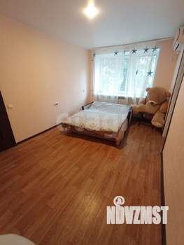 2-к квартира, вторичка, 42м2, 1/5 этаж