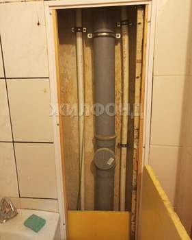 2-к квартира, вторичка, 43м2, 1/5 этаж