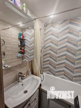 3-к квартира, вторичка, 63м2, 1/5 этаж