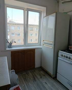 2-к квартира, вторичка, 47м2, 1/5 этаж