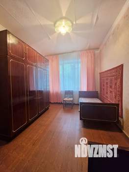 2-к квартира, вторичка, 54м2, 1/4 этаж