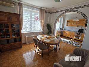 5-к квартира, вторичка, 192м2, 4/5 этаж