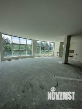 3-к квартира, вторичка, 143м2, 4/8 этаж