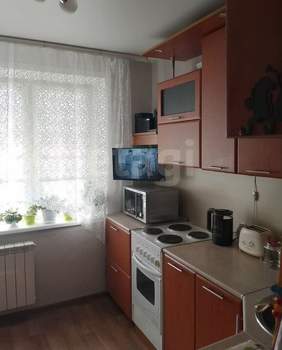 1-к квартира, вторичка, 33м2, 9/9 этаж