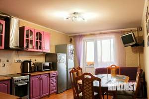 3-к квартира, вторичка, 98м2, 8/10 этаж