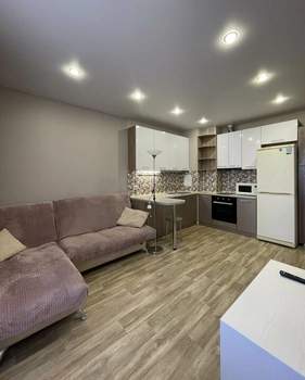 2-к квартира, вторичка, 68м2, 8/16 этаж