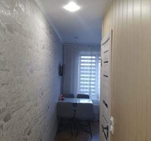 2-к квартира, вторичка, 46м2, 8/9 этаж