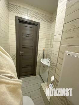 2-к квартира, вторичка, 70м2, 4/17 этаж