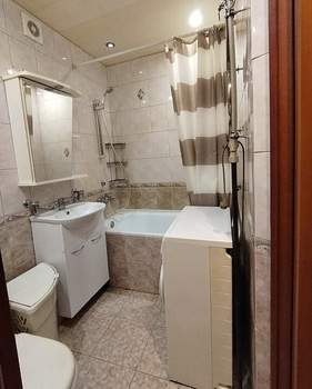 3-к квартира, вторичка, 56м2, 5/5 этаж