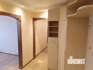 4-к квартира, вторичка, 63м2, 5/5 этаж