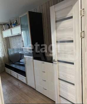 3-к квартира, вторичка, 64м2, 8/14 этаж