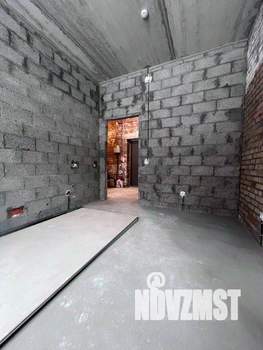 2-к квартира, вторичка, 38м2, 1/6 этаж