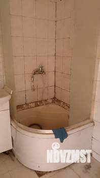 3-к квартира, вторичка, 57м2, 1/9 этаж