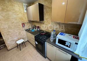 2-к квартира, вторичка, 49м2, 5/5 этаж