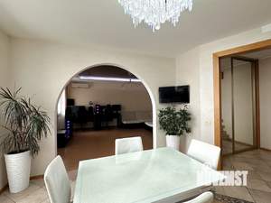 4-к квартира, вторичка, 127м2, 9/10 этаж