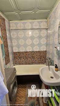 3-к квартира, вторичка, 65м2, 9/9 этаж