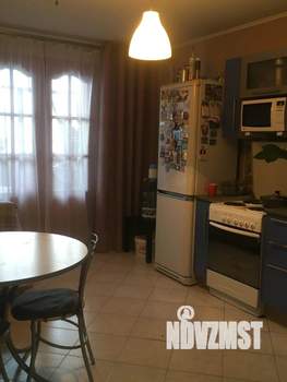 3-к квартира, вторичка, 65м2, 4/10 этаж