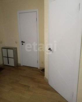 3-к квартира, вторичка, 97м2, 14/18 этаж