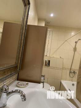 2-к квартира, вторичка, 70м2, 10/15 этаж