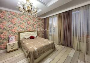 4-к квартира, вторичка, 133м2, 3/5 этаж