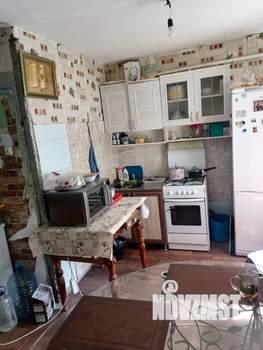 2-к квартира, вторичка, 44м2, 1/4 этаж