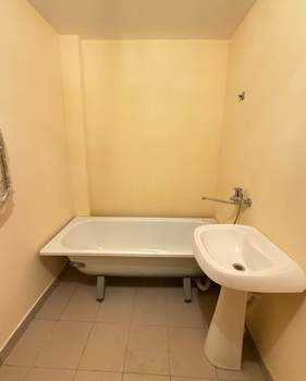 2-к квартира, вторичка, 52м2, 1/13 этаж