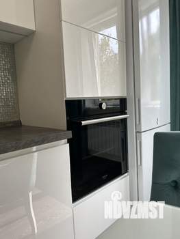 2-к квартира, вторичка, 72м2, 1/10 этаж