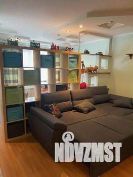 3-к квартира, вторичка, 130м2, 5/9 этаж