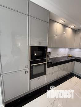 2-к квартира, вторичка, 106м2, 1/4 этаж