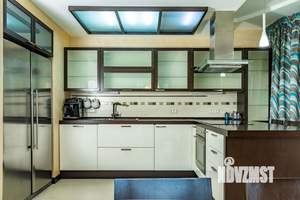 4-к квартира, вторичка, 160м2, 2/16 этаж