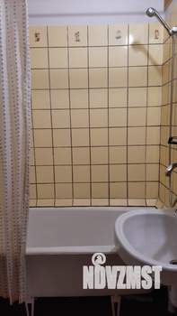 3-к квартира, вторичка, 63м2, 9/16 этаж