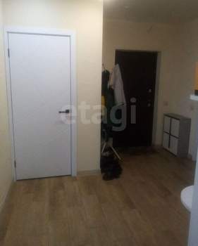 3-к квартира, вторичка, 97м2, 14/18 этаж