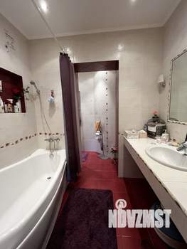 3-к квартира, вторичка, 100м2, 6/6 этаж