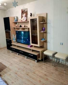 2-к квартира, вторичка, 56м2, 1/10 этаж