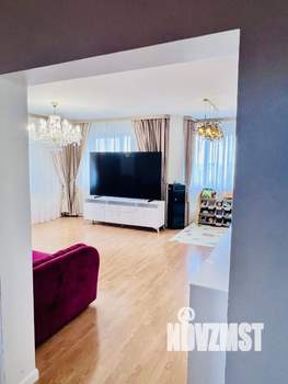 4-к квартира, вторичка, 134м2, 10/15 этаж