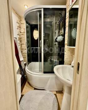 2-к квартира, вторичка, 50м2, 8/9 этаж