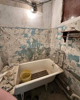 2-к квартира, вторичка, 57м2, 9/9 этаж