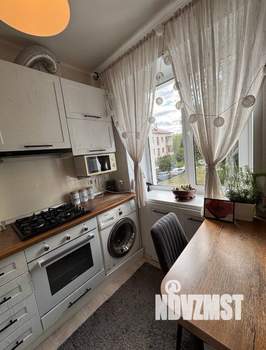 2-к квартира, вторичка, 42м2, 2/4 этаж