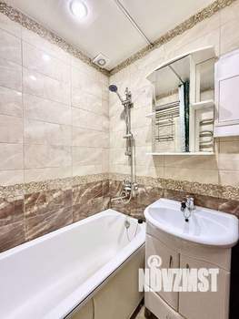 3-к квартира, вторичка, 61м2, 8/9 этаж