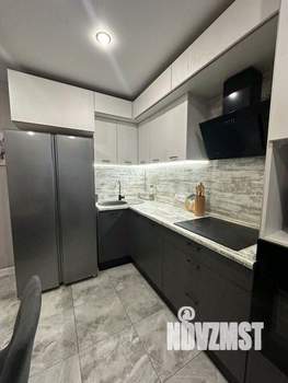 2-к квартира, вторичка, 49м2, 1/5 этаж