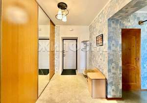 2-к квартира, вторичка, 95м2, 8/9 этаж