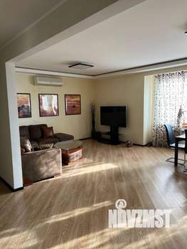 4-к квартира, вторичка, 150м2, 5/7 этаж